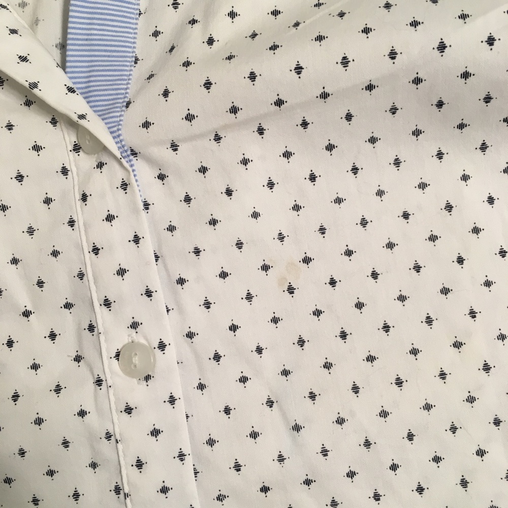 3/4 Button & Collared Blouse - Picture 2 of 8